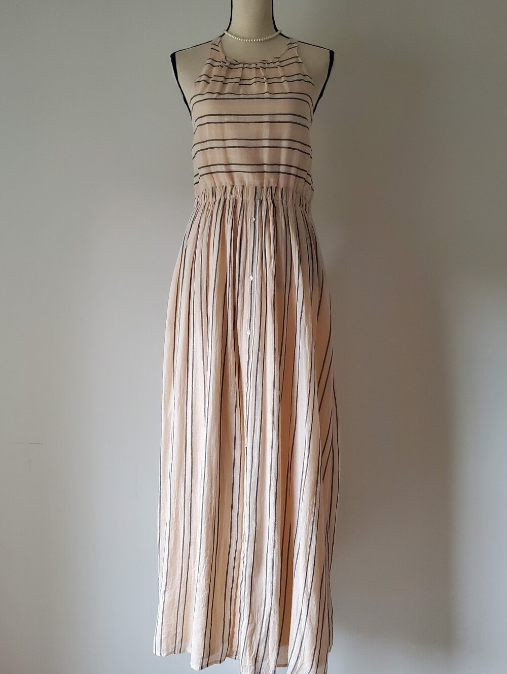 Lauren Conrad Sleeveless Maxi Halter Dress in Light Peach and Gray Stripe Sz S